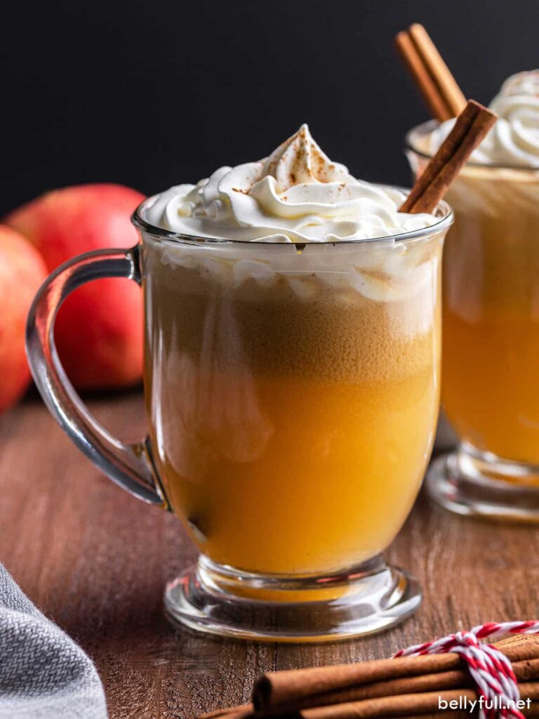 31 Christmas Cocktail Recipe Ideas That Spark Holiday Cheer!