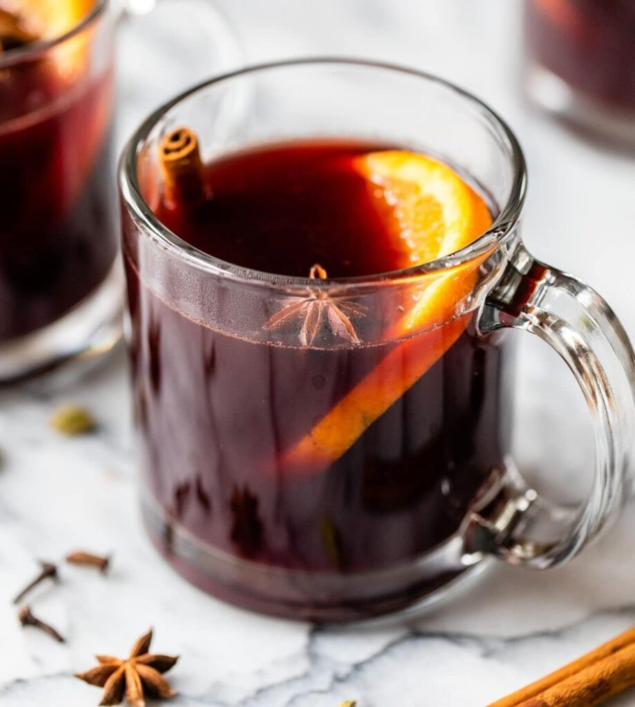 31 Christmas Cocktail Recipe Ideas That Spark Holiday Cheer!