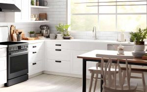 10 Frugal Kitchen Hacks to Save...