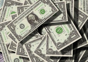 10 Ponzi Schemes That Crashed In...